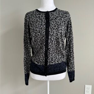 Leopard Print Women's Sweater - Gray and Black Foxcroft Sz S